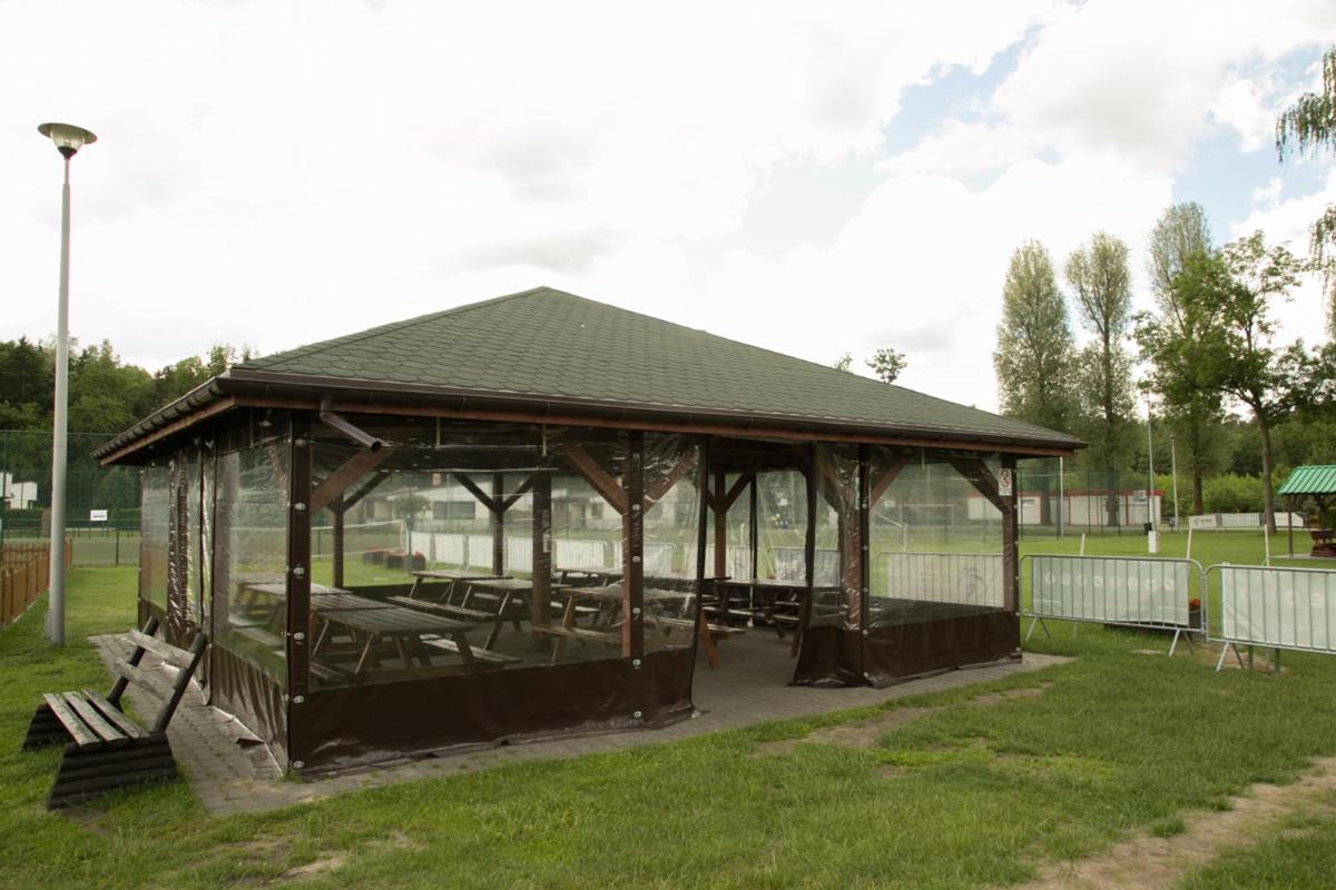 Camping Oaza Blonie Kornik Domki Standard Plus - 3 Pokoje Экстерьер фото