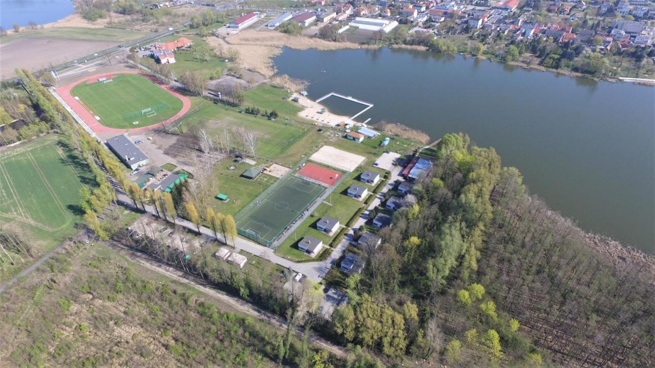 Camping Oaza Blonie Kornik Domki Standard Plus - 3 Pokoje Экстерьер фото